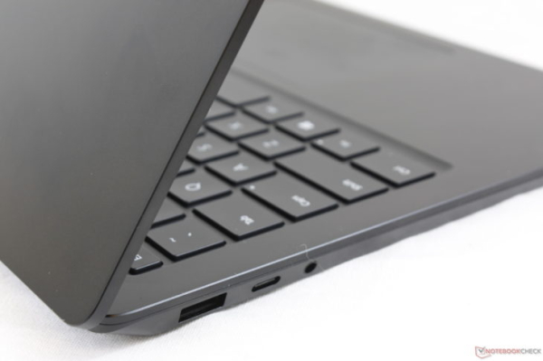 Обзор &mdash; ТОП&mdash;7. Лучшие ноутбуки до 150000 руб. Октябрь 2020 года. Рейтинг!