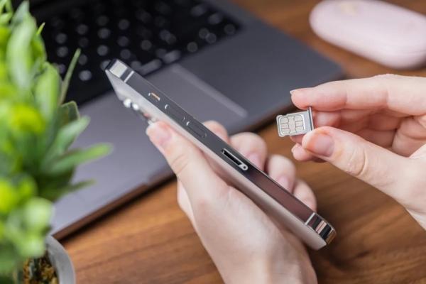 Проверку прошли. Оператор нарастил долю тестируемых отечественных SIM-карт
Проверку прошли. Оператор нарастил долю тестируемых отечественных SIM-карт