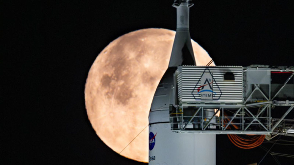 Возвращение людей к Луне отложили до марта — ракета SLS для миссии Artemis II дала течь Возвращение людей к Луне отложили до марта — ракета SLS для миссии Artemis II дала течь