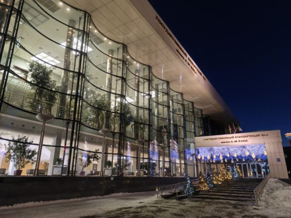 Обзор Infinix Note Edge: недорогой и стильный смартфон с емкой батареей, динамиками JBL и Android 16 из коробки