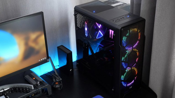 Обзор корпуса Aerocool Ore TG