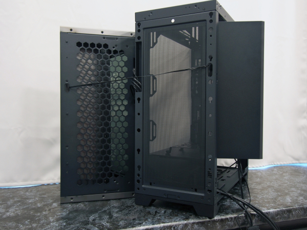 Обзор и тест корпуса Cougar DarkBlader-G Black