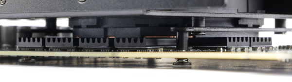 Обзор жидкостной системы охлаждения для видеокарт ID-Cooling IceFlow 240 VGA Обзор жидкостной системы охлаждения для видеокарт ID-Cooling IceFlow 240 VGA