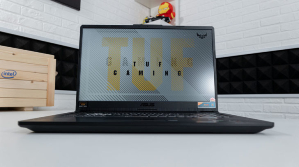 Обзор &mdash; ТОП&mdash;7. Лучшие ноутбуки на Чёрную Пятницу 2020. Подборка!