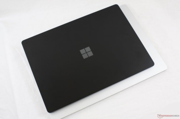 Обзор &mdash; ТОП&mdash;7. Лучшие ноутбуки до 150000 руб. Октябрь 2020 года. Рейтинг!