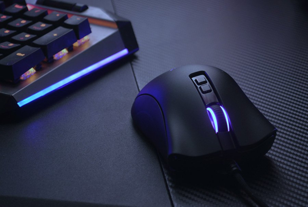 Обзор игровой мыши Razer Deathadder V2
