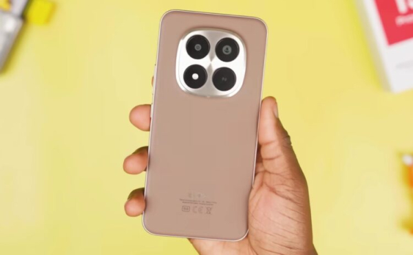 REDMI Note 15 залетел на AliExpress. Стоит ли покупать хитовый смартфон Xiaomi со скидкой?