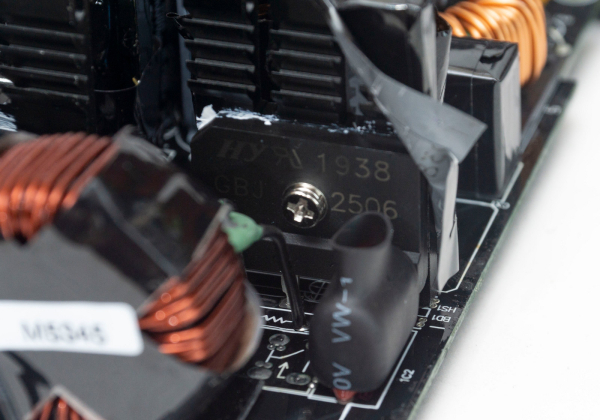 Обзор и тестирование блока питания EVGA G5 SuperNOVA 750W Обзор и тестирование блока питания EVGA G5 SuperNOVA 750W