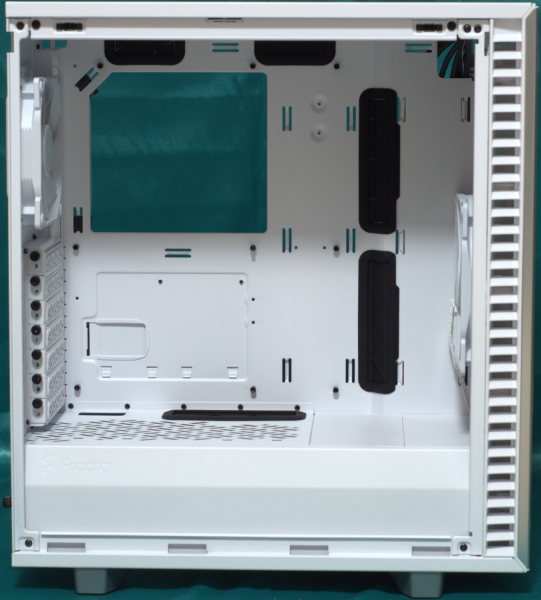 Обзор и тест корпуса Fractal Design Define 7 Compact White