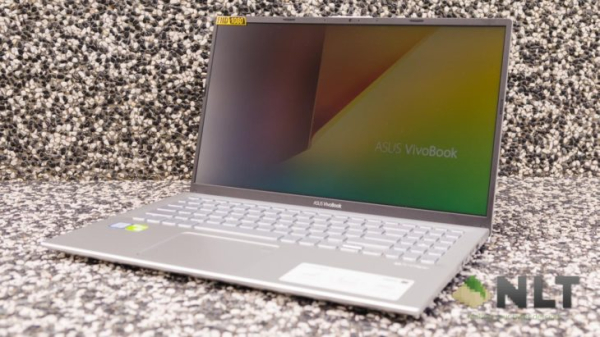 Обзор &mdash; ТОП&mdash;7. Лучшие ноутбуки до 40000 руб. Октябрь 2020 года. Рейтинг!