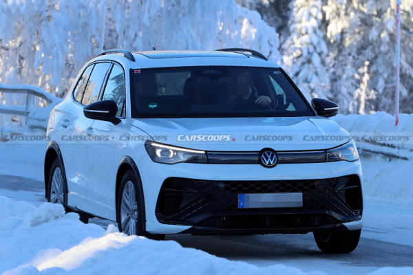 Конкурент Toyota RAV4 GR Sport от Volkswagen: опубликованы фото нового Volkswagen Tiguan R