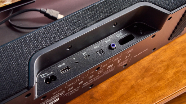 Я протестировал Klipsch Flexus Core 100: мощный бас в мини-формате Я протестировал Klipsch Flexus Core 100: мощный бас в мини-формате
