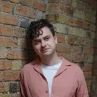 Лучшие камеры для съемки при слабом освещении в 2026 году