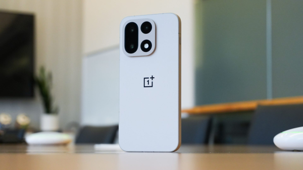 Лучшие смартфоны на Android в 2026 году: рейтинг и тесты моделей
