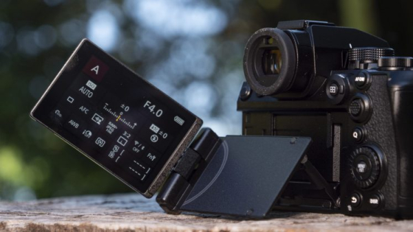 Лучшие видеокамеры 2026 года: выбор для блогеров и профи