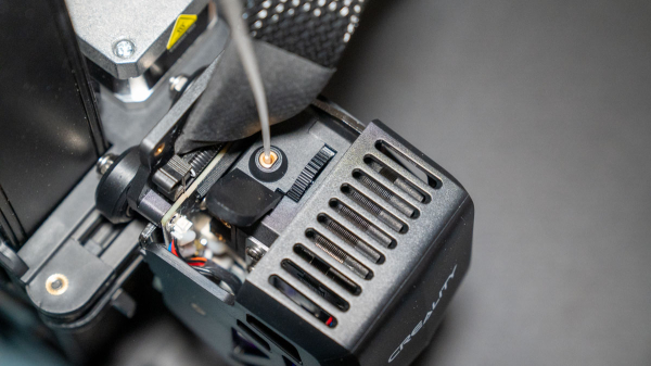 Обзор Creality Ender-3 V3 SE &mdash; лучший бюджетный 3D-принтер