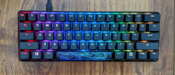Обзор HyperX Alloy Origins 60 &mdash; компактная игровая мощь