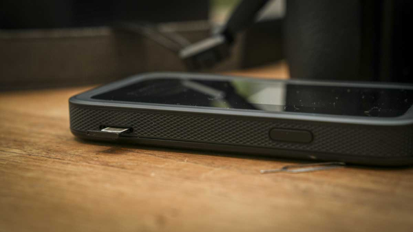 Обзор Netgear Nighthawk M7 — превосходный роутер с 5G и Wi-Fi 7 Обзор Netgear Nighthawk M7 — превосходный роутер с 5G и Wi-Fi 7