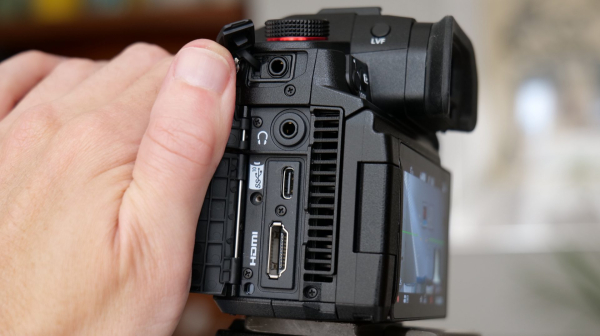 Обзор Panasonic Lumix GH7 — гибридная камера для видео Обзор Panasonic Lumix GH7 — гибридная камера для видео