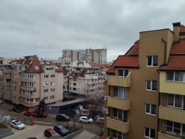 Обзор Poco Pad M1 &mdash; мощная батарея для видео, игр и офиса