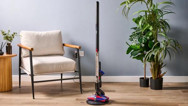 Обзор пылесоса Dyson PencilVac: маленький, но злой