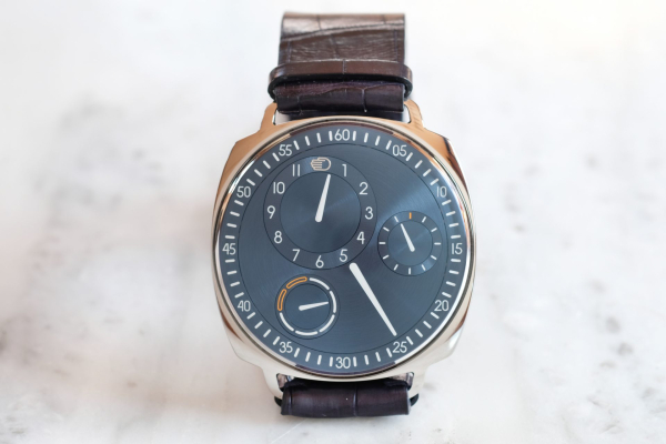 Обзор Ressence Type 1 Squared: новый квадратный корпус
