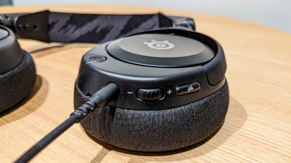 Обзор SteelSeries Arctis Nova 1 — доступный звук и комфорт Обзор SteelSeries Arctis Nova 1 — доступный звук и комфорт