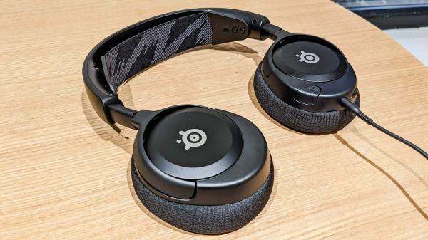 Обзор SteelSeries Arctis Nova 1 — доступный звук и комфорт Обзор SteelSeries Arctis Nova 1 — доступный звук и комфорт