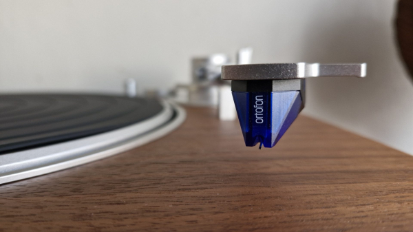 Обзор Victrola Stream Sapphire: премиальный сетевой винил Обзор Victrola Stream Sapphire: премиальный сетевой винил