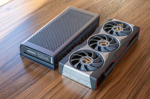 Разбор внешней видеокарты RTX 5060 Ti AORUS AI BOX подтверждает наличие двух плат