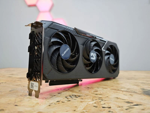 Слух: AMD акцентирует внимание на видеокартах с 8 Гбайтами видеопамяти Слух: AMD акцентирует внимание на видеокартах с 8 Гбайтами видеопамяти