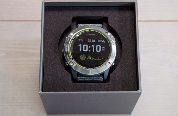 Обзор Garmin Enduro: автономных спортивных часов с GPS для продвинутого фитнеса Обзор Garmin Enduro: автономных спортивных часов с GPS для продвинутого фитнеса