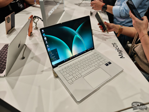 Honor представила тонкий 14,6-дюймовый ноутбук MagicBook Pro 14 2026 на базе Intel Panther Lake-H 