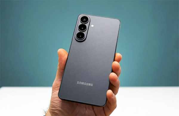 10 лучших смартфонов Samsung 2026 года &mdash; Рейтинг качества и надёжности