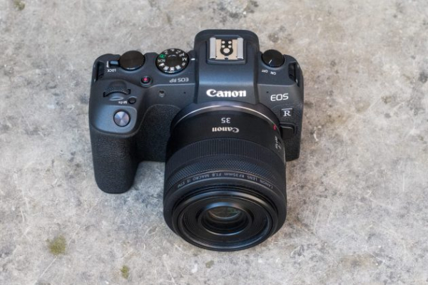 Лучшие камеры Canon в 2026 году: рейтинг моделей