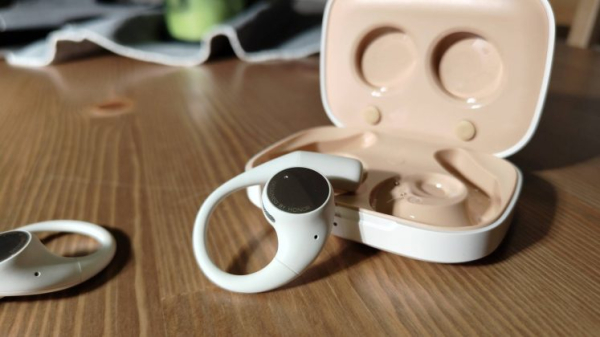 Лучшие наушники открытого типа в 2026 году: модели для спорта