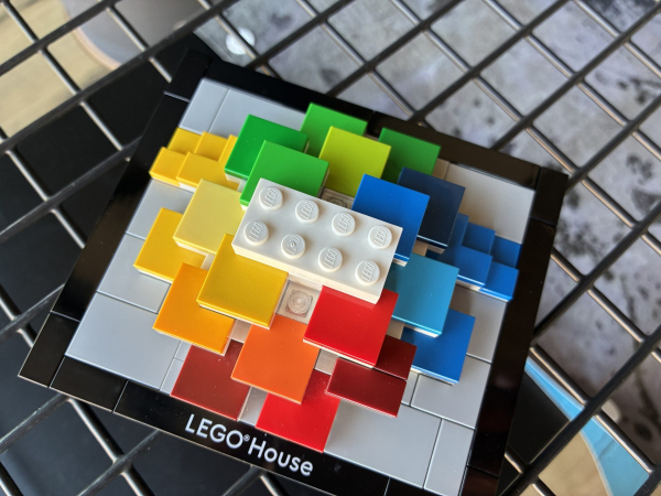 Обзор Apple iPhone 17e и где купить его в Москве