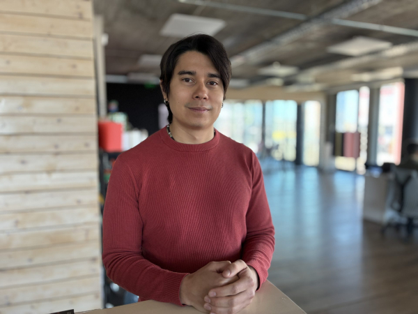 Обзор Apple iPhone 17e и где купить его в Москве