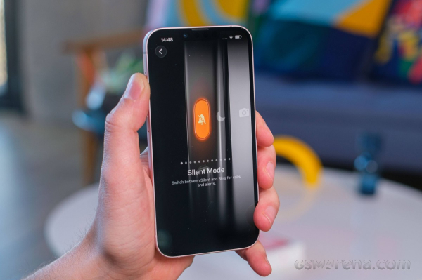 Обзор Apple iPhone 17e и где купить его в Москве