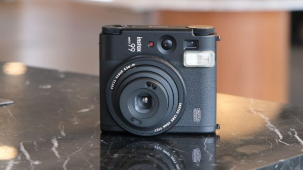 Обзор Fujifilm Instax Mini 99 &mdash; креативность в аналоге