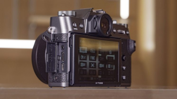 Обзор Fujifilm X-T30 III &mdash; отличный выбор для новичков в России