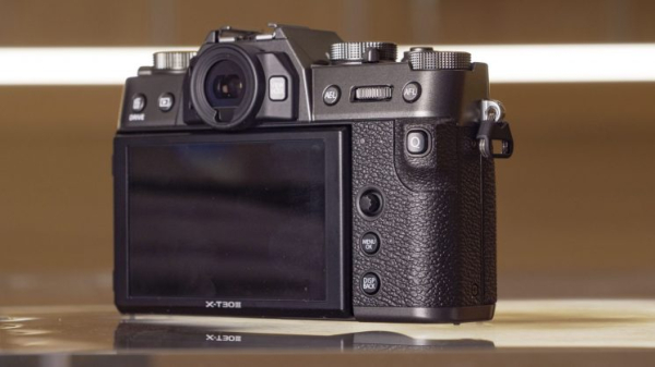Обзор Fujifilm X-T30 III &mdash; отличный выбор для новичков в России