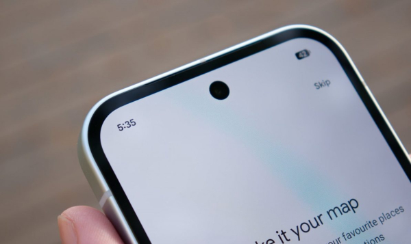 Обзор Google Pixel 10a: первые впечатления и стоимость в России