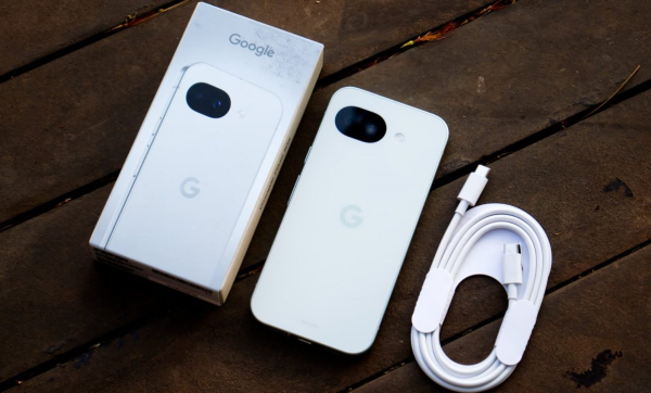 Обзор Google Pixel 10a: первые впечатления и стоимость в России