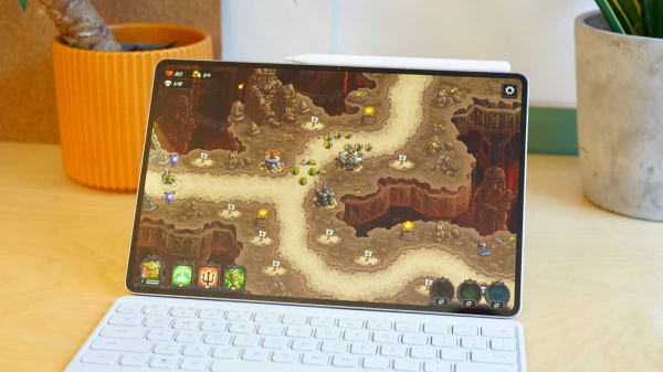Обзор Honor MagicPad 4 и MagicBook Pro 14 (2026) &mdash; автономия на весь день и цены в России