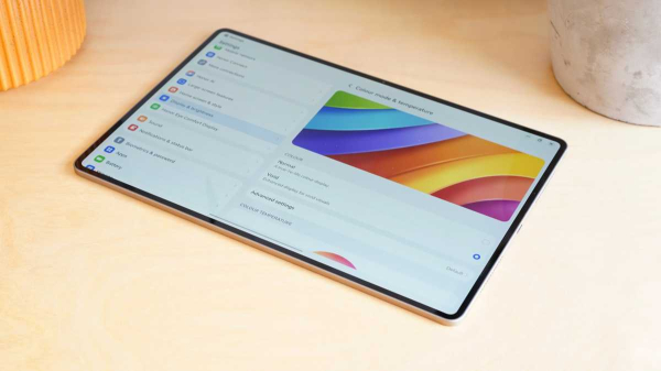 Обзор Honor MagicPad 4 и MagicBook Pro 14 (2026) &mdash; автономия на весь день и цены в России
