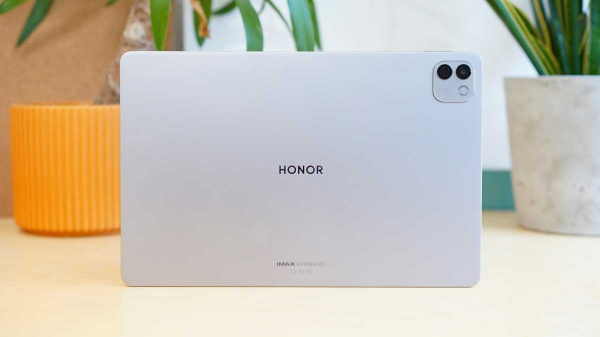 Обзор Honor MagicPad 4 и MagicBook Pro 14 (2026) &mdash; автономия на весь день и цены в России