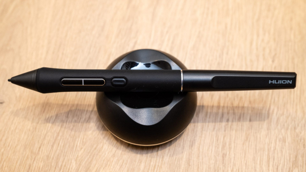 Обзор Huion Kamvas 22 (Gen 3) &mdash; большой дисплей с пером и как купить его в России