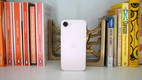 Обзор iPhone 17e: ядро ​​Apple и где купить его в России
