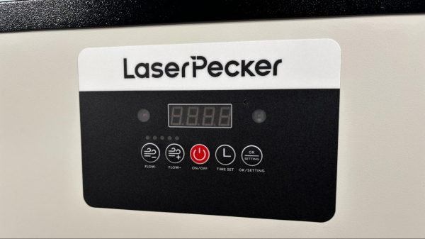 Обзор LaserPecker LX2: крупномасштабный двухлазерный резак Обзор LaserPecker LX2: крупномасштабный двухлазерный резак